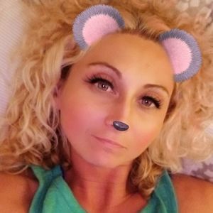 Meet your Posher, Julianne